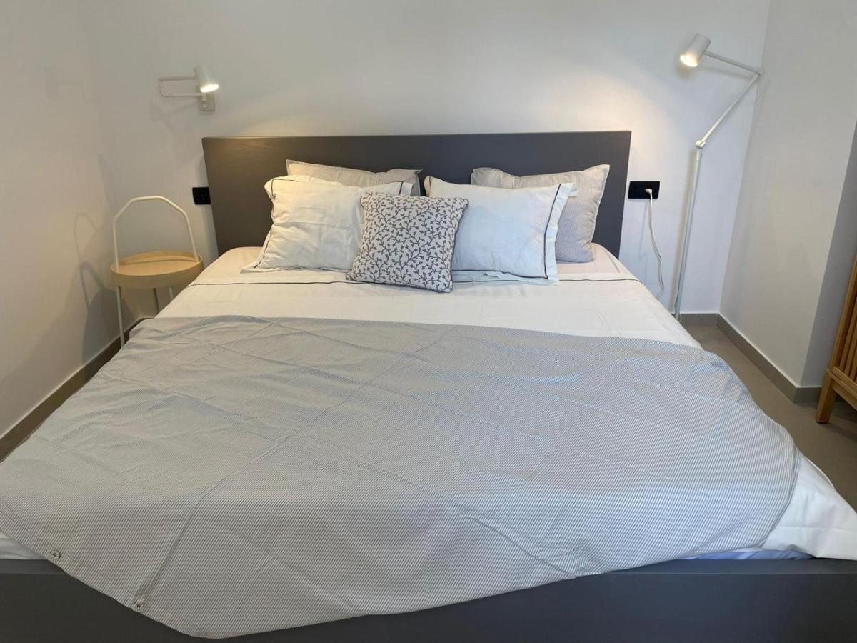 Apartment Sur La Plage Подстрана Экстерьер фото