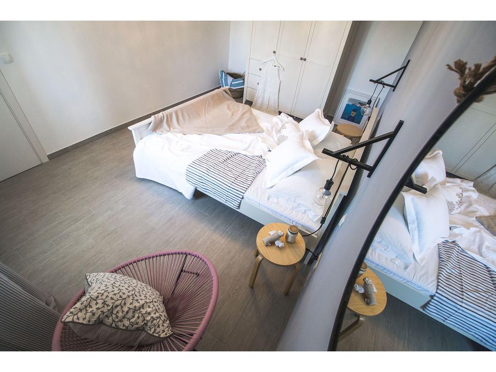 Apartment Sur La Plage Подстрана Экстерьер фото