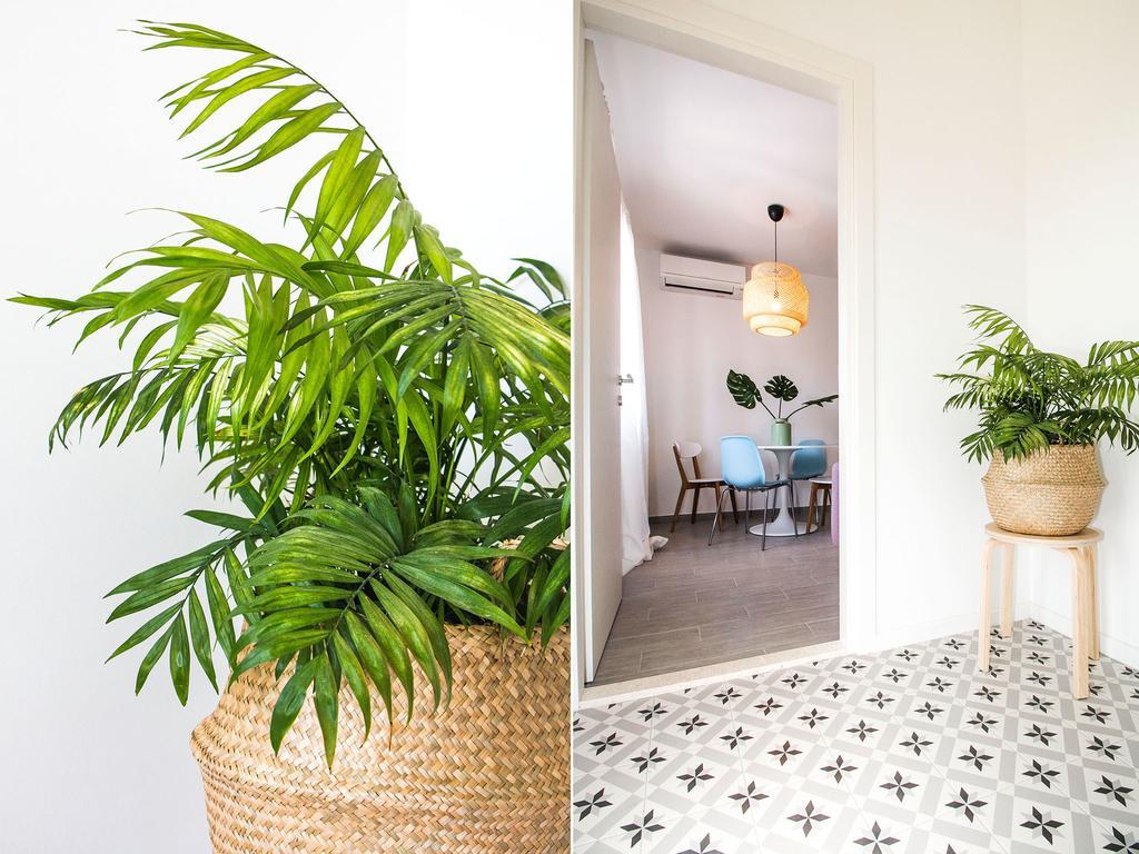 Apartment Sur La Plage Подстрана Экстерьер фото